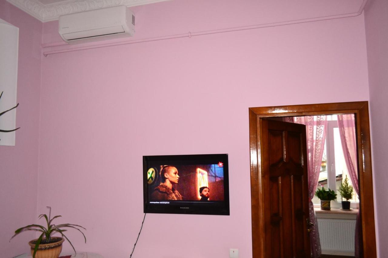 Apartment On Shevchenka Boulevard Τερνόπιλ Εξωτερικό φωτογραφία