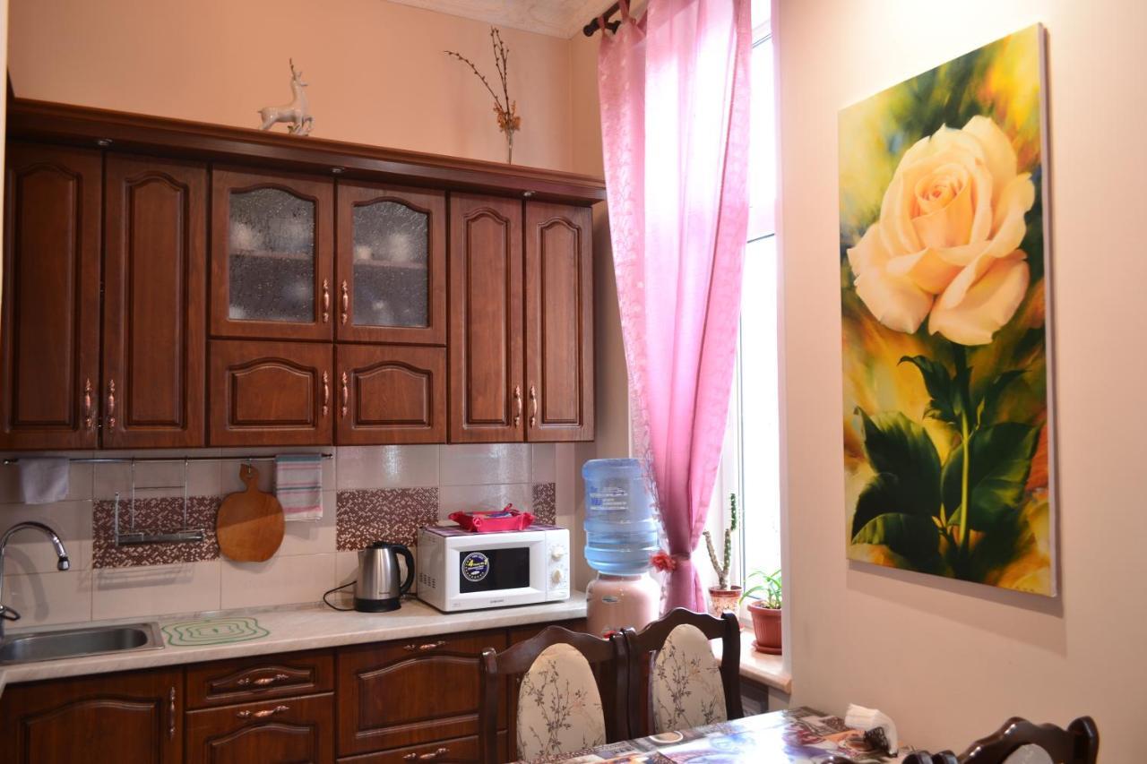 Apartment On Shevchenka Boulevard Τερνόπιλ Εξωτερικό φωτογραφία
