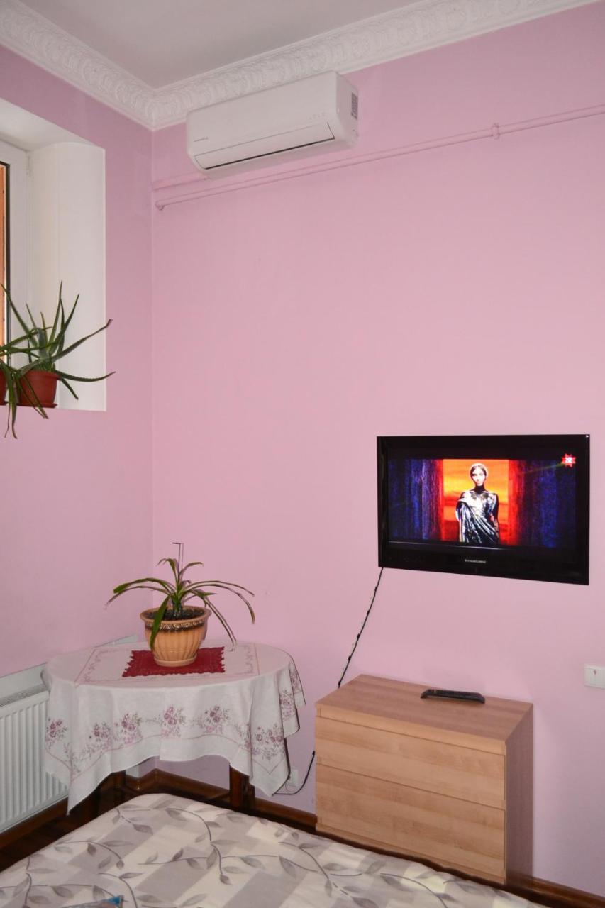 Apartment On Shevchenka Boulevard Τερνόπιλ Εξωτερικό φωτογραφία